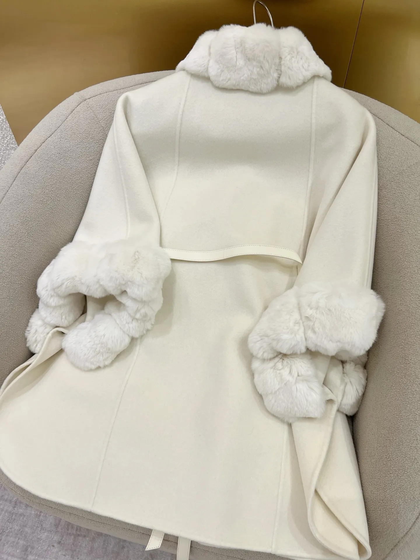Andean Cashmere Chinchilla Cape view 8