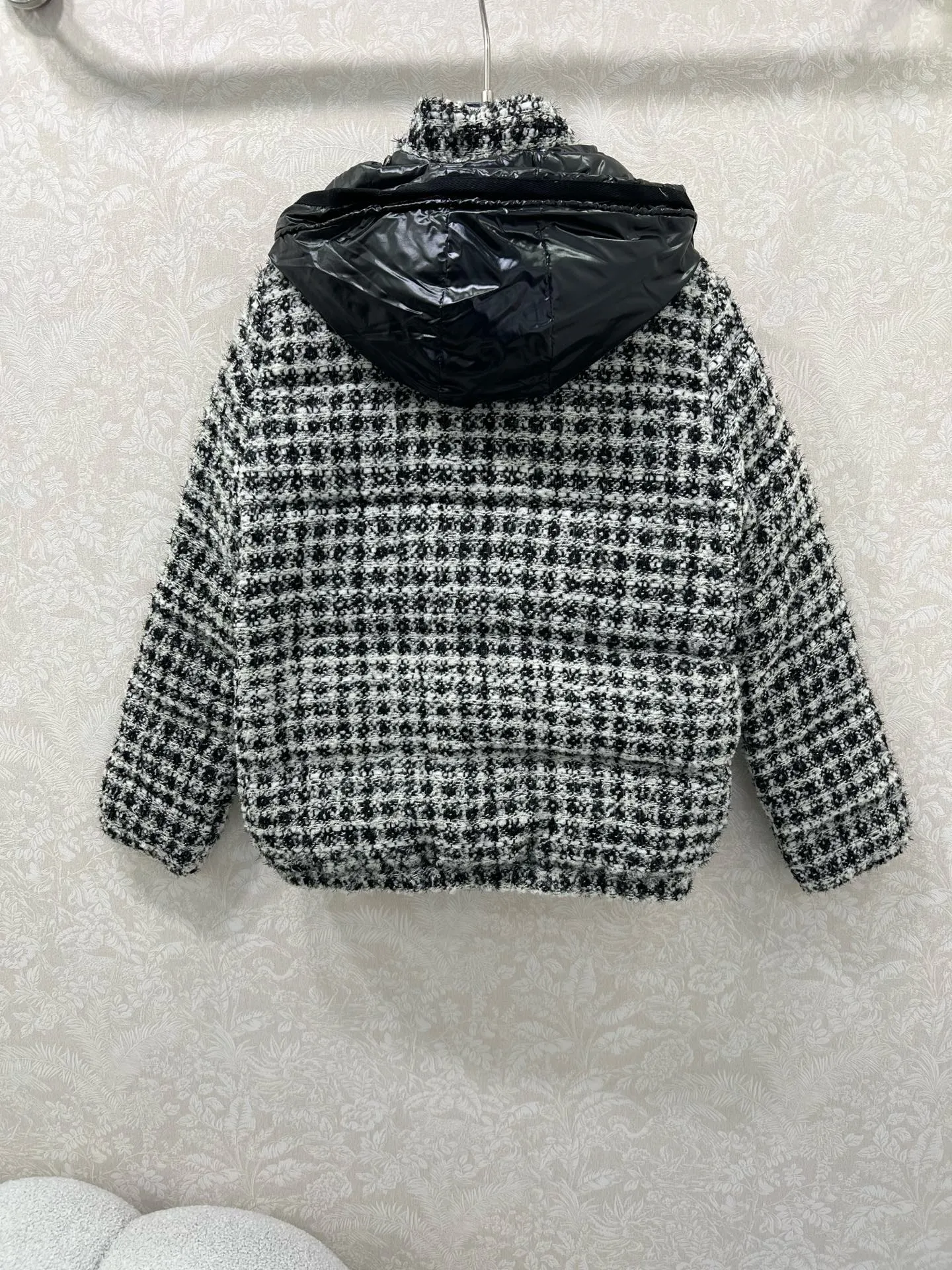 Andronne Check Down Jacket view 7
