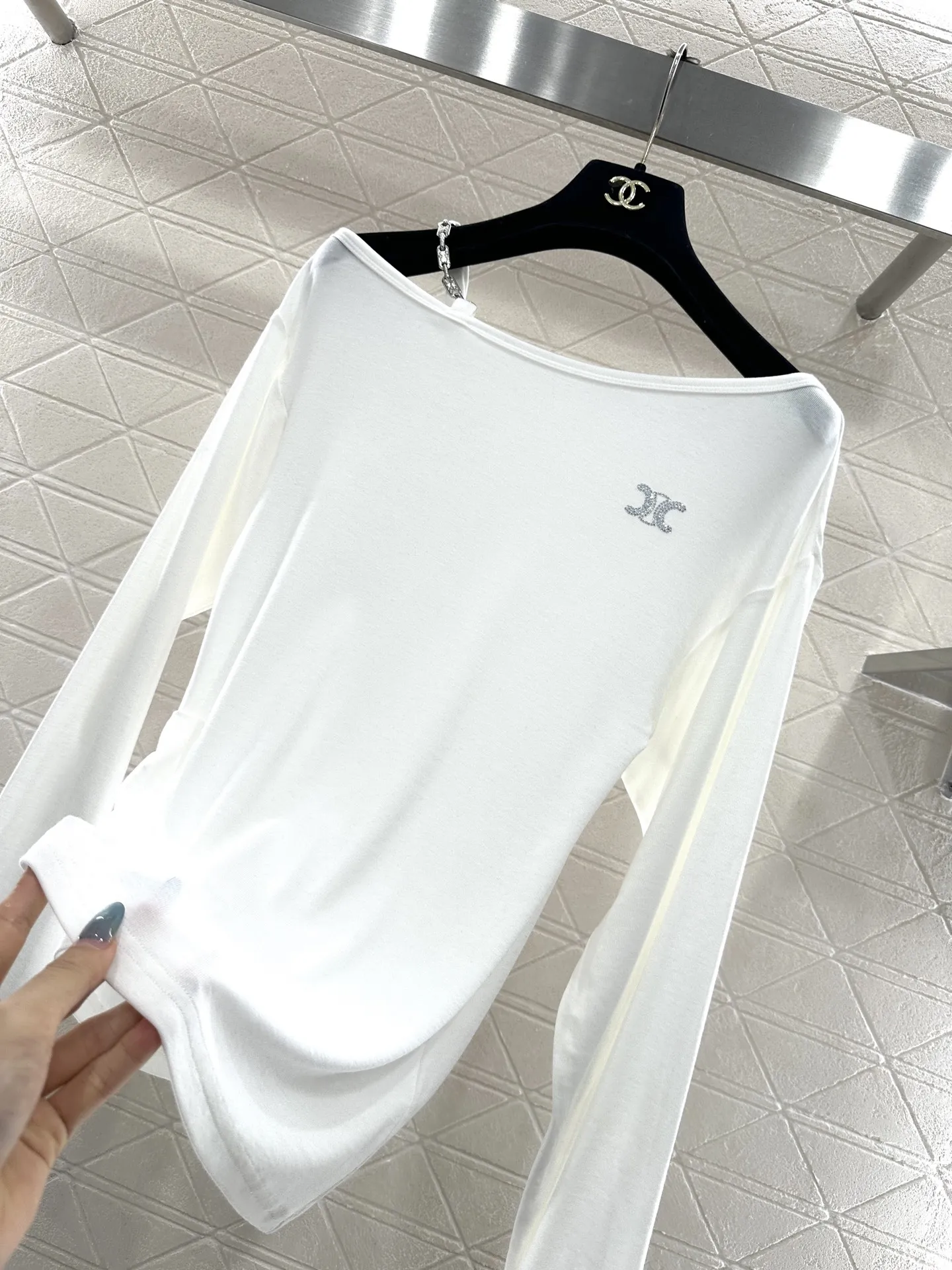 Asymmetrical Shoulder Top view 7