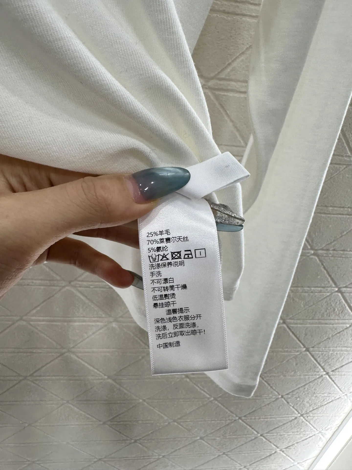 Asymmetrical Shoulder Top view 8